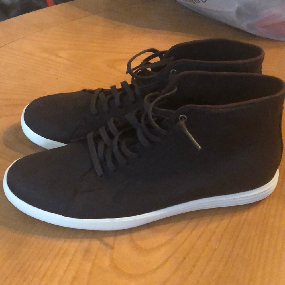 Cole Haan leather chukka boot